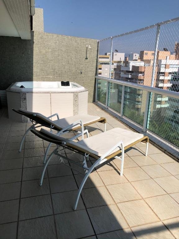 hidro na sacada da Ilha da Madeira Resort com SPA privativo
