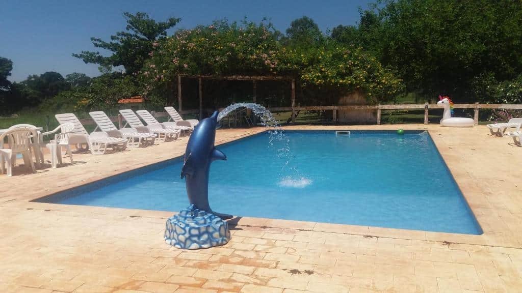 Piscina da Pousada Serra da Canastra em Delfinópolis.