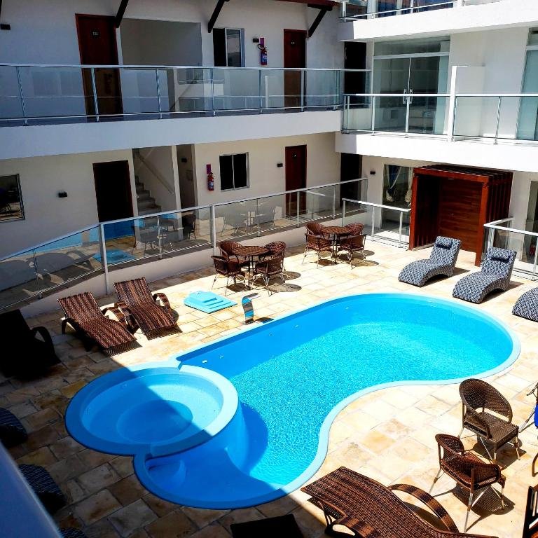 piscina do Vila de Maré Hotel