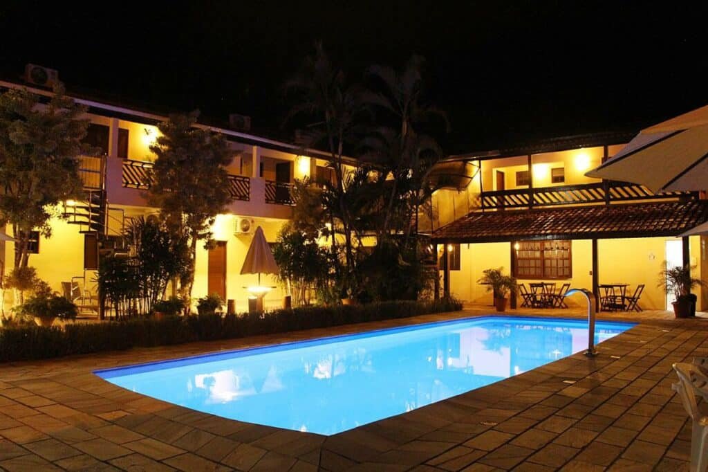 Piscina da Pousada Berro D