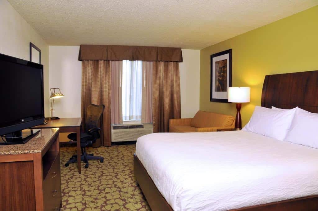 quarto do Hilton Garden Inn Tampa East/Brandon