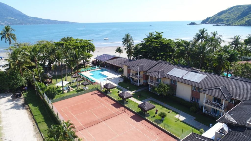 Vista aérea do Vistabela Resort, na beira da praia